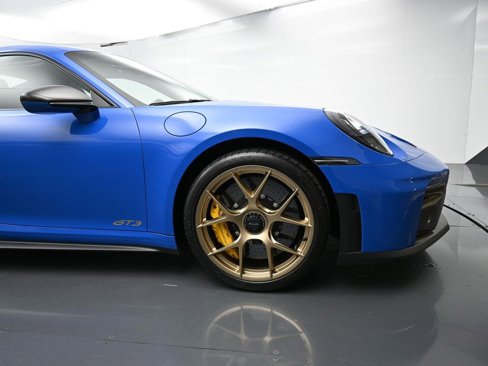 Used 2025 Porsche 911 GT3 image 18