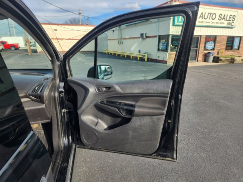 Used 2017 Ford Transit Connect XL image 23