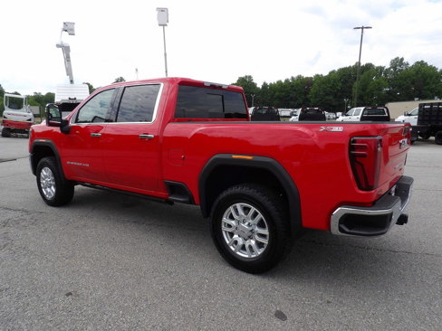 Used 2024 GMC Sierra 2500 SLT w/ SLT Premium Package image 4