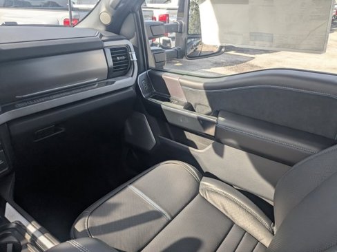 New 2026 Ford F350 Platinum image 16