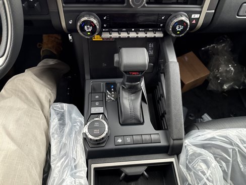 New 2025 Toyota Tacoma TRD Sport image 25
