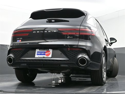 Used 2024 Genesis GV70 3.5T Sport image 28