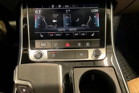 Certified 2025 Audi Q8 Premium image 32