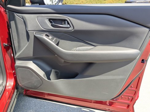 New 2025 Nissan Rogue S image 20