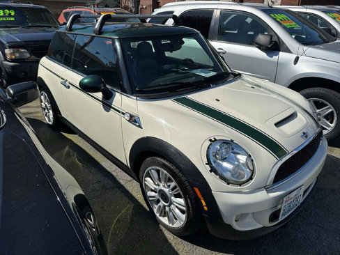 Used 2013 MINI Cooper S image 3
