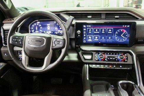 Used 2024 GMC Sierra 2500 Denali w/ Denali Reserve Package image 11