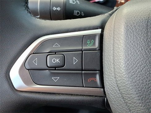 Used 2022 Jeep Compass Altitude w/ Sun and Sound Group image 19
