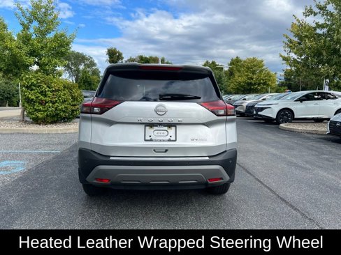 Used 2023 Nissan Rogue SV w/ SV Premium B Package image 13