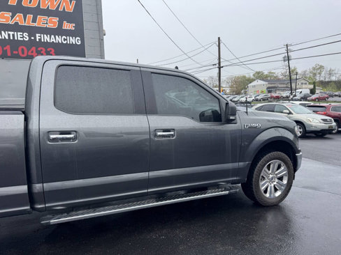 Used 2019 Ford F150 XLT w/ Equipment Group 302A Luxury image 11