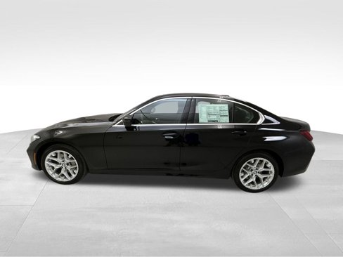Used 2025 BMW 330i xDrive Sedan w/ Convenience Package image 6