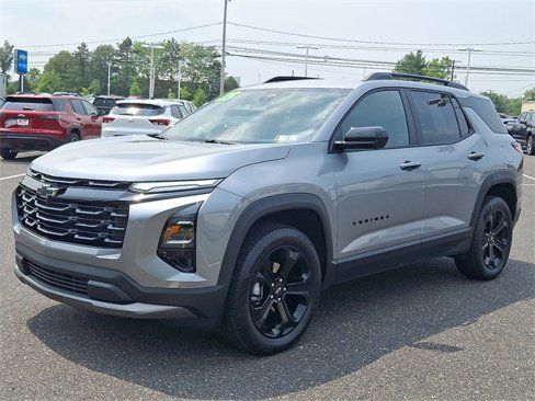 Certified 2025 Chevrolet Equinox LT w/ Safety and Technology Package image 3