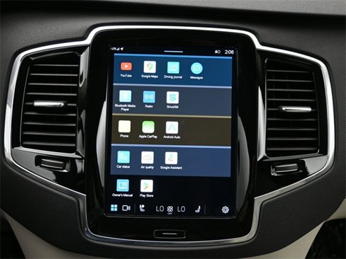 Used 2025 Volvo XC90 B6 Plus w/ Protection Package Premier image 19
