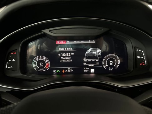 New 2025 Audi RS Q8 performance image 20
