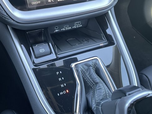 New 2025 Subaru Outback Limited image 26