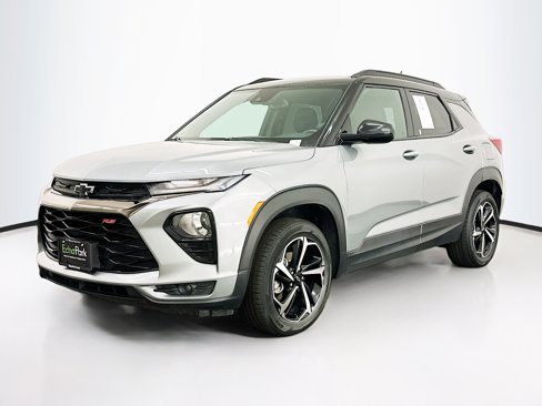 Used 2023 Chevrolet TrailBlazer RS w/ Convenience Package image 3
