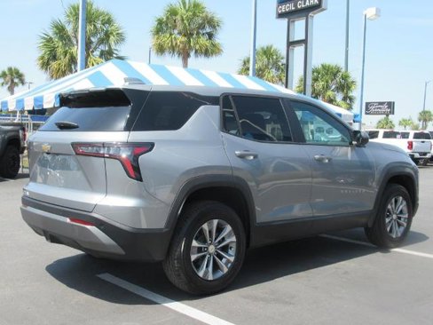 New 2026 Chevrolet Equinox LT image 4