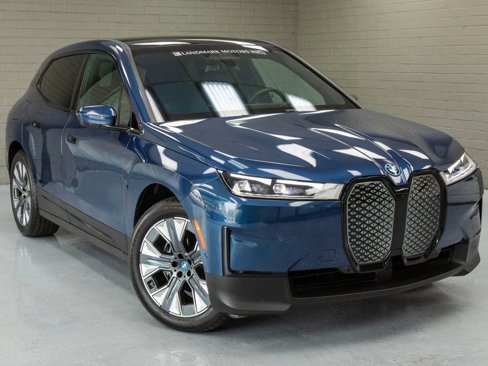 Used 2024 BMW iX xDrive50 w/ Premium Package image 6