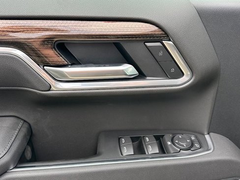 New 2026 Chevrolet Silverado 1500 LT image 13