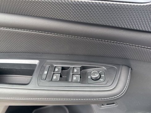 New 2025 Volkswagen Atlas Cross Sport SEL Premium R-Line image 13