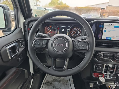 New 2025 Jeep Wrangler Unlimited Rubicon w/ Steel Bumper Group image 9