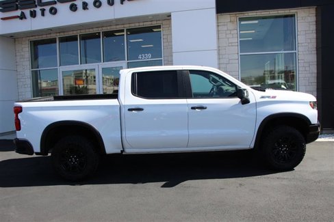 Used 2022 Chevrolet Silverado 1500 ZR2 image 7