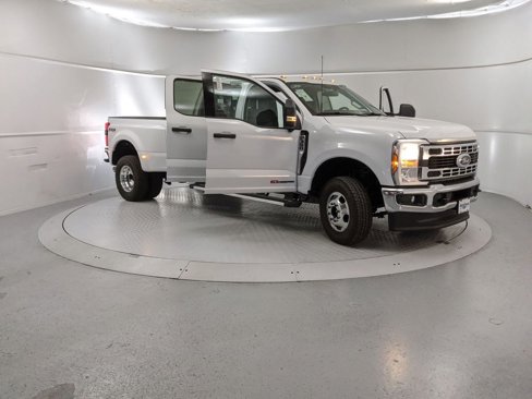 New 2026 Ford F350 XLT w/ 360-Degree Camera Package image 7