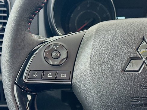 New 2024 Mitsubishi Outlander Sport LE image 13