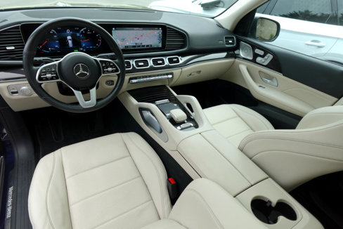 Used 2022 Mercedes-Benz GLS 450 4MATIC image 7