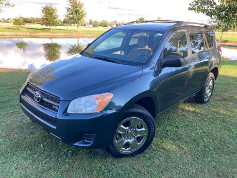 Used 2012 Toyota RAV4 FWD V6 image 1