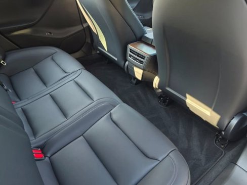Used 2020 Tesla Model S Long Range Plus image 34