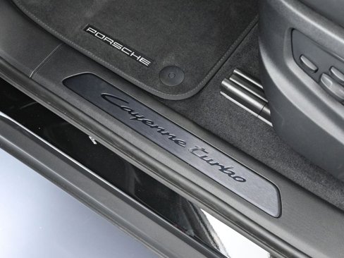 New 2025 Porsche Cayenne Turbo image 16