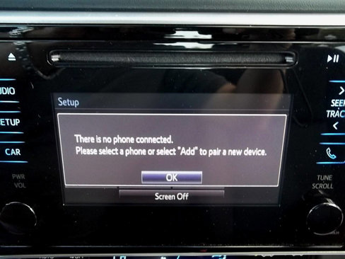 Used 2017 Toyota Corolla LE image 24