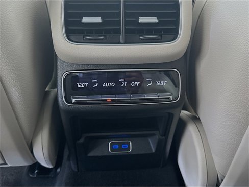 New 2026 Mercedes-Benz GLS 580 4MATIC image 26