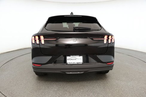 Used 2025 Ford Mustang Mach-E Premium image 5