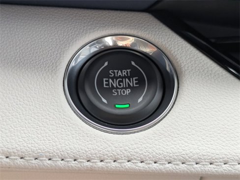 Used 2026 Buick Enclave Avenir image 36