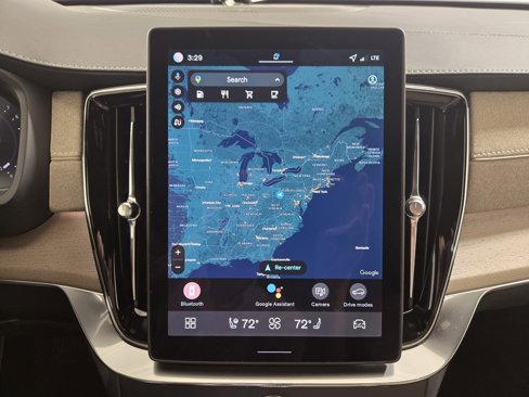 New 2026 Volvo XC90 B5 Plus image 15