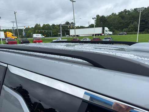 New 2026 Chevrolet Traverse LT image 9