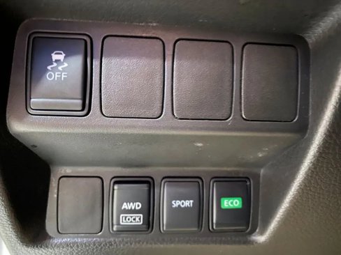 Used 2017 Nissan Rogue S w/ S Appearance Package image 21