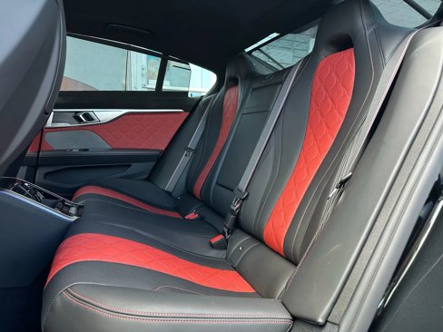 Used 2025 BMW M8 Competition image 12