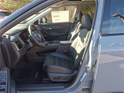 New 2025 Nissan Rogue SL w/ Tech Package image 6