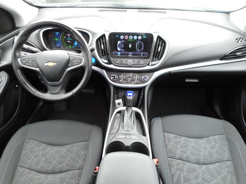 Used 2017 Chevrolet Volt LT image 18