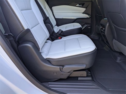 New 2026 Chevrolet Traverse High Country image 37