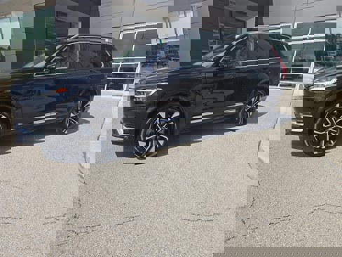 Certified 2024 Volvo XC90 B6 Ultimate w/ Lounge Package image 1