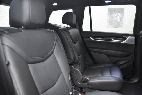 Used 2025 Cadillac XT6 Premium Luxury image 15