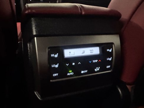 Used 2022 Lexus GX 460 Premium image 23