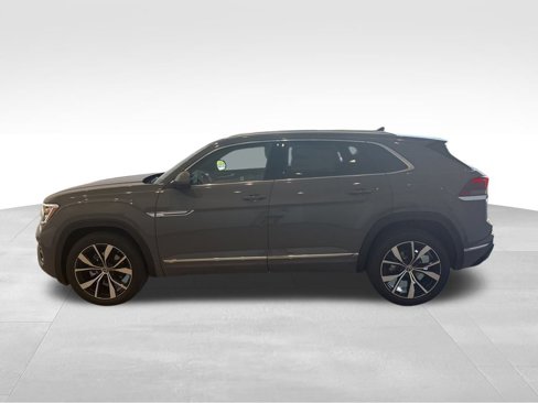 New 2026 Volkswagen Atlas Cross Sport SEL Premium R-Line image 2
