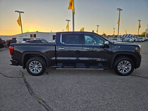 New 2026 GMC Sierra 1500 Denali w/ Technology Package image 5