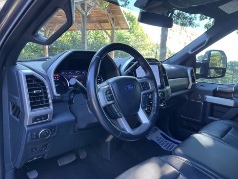 Used 2022 Ford F250 Lariat w/ Lariat Ultimate Package image 14