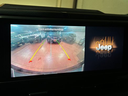Certified 2024 Jeep Wrangler Unlimited w/ LED Headlamp & Fog Lamp Group image 18