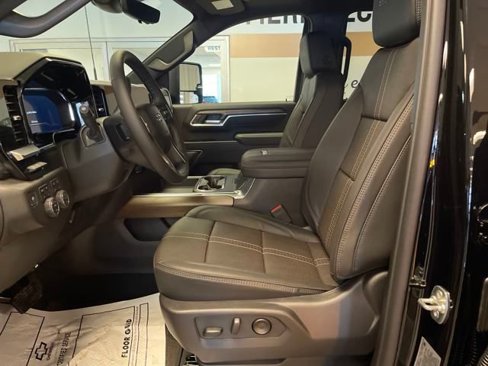 New 2025 Chevrolet Silverado 2500 High Country w/ High Country Premium Package image 9